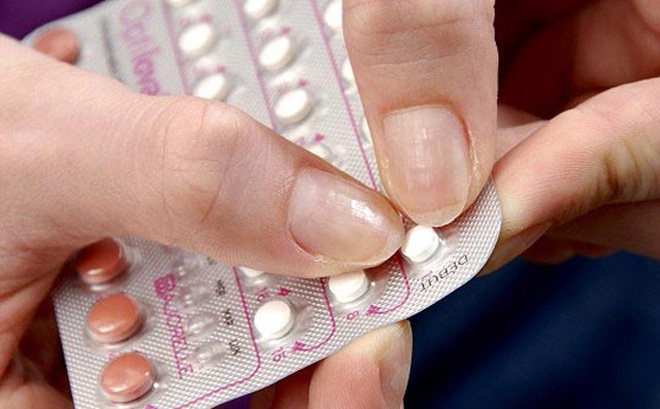 Uống thuốc tránh thai bị Nổi nám, tàn nhang là vì sao?